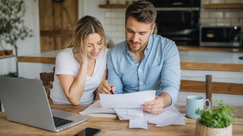 Average Money Left Over After Bills in 2026: What the Numbers Say and Why Yours Differs Average Money Left Over After Bills in 2026: What the Numbers Say and Why Yours Differs